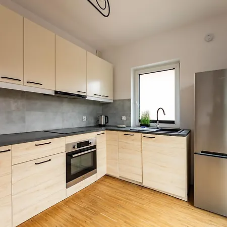 Bernadowo Comfy By Bookinghost Apartmán *